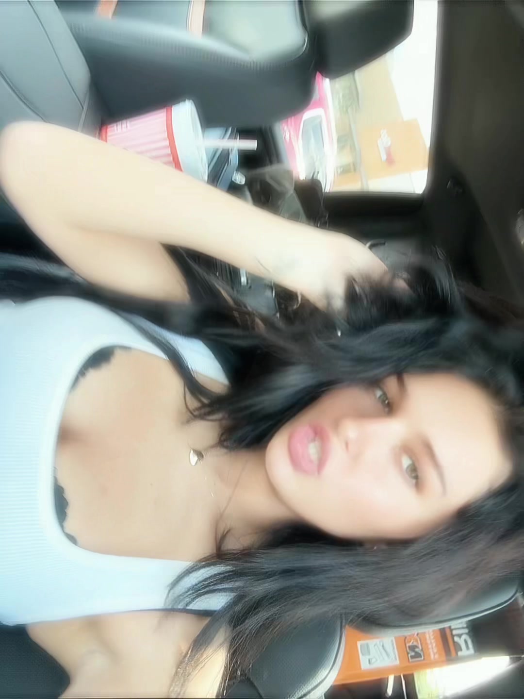 @BreezyXo