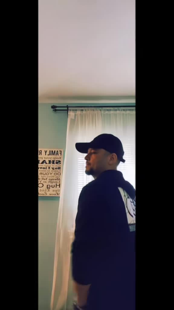 @RJ