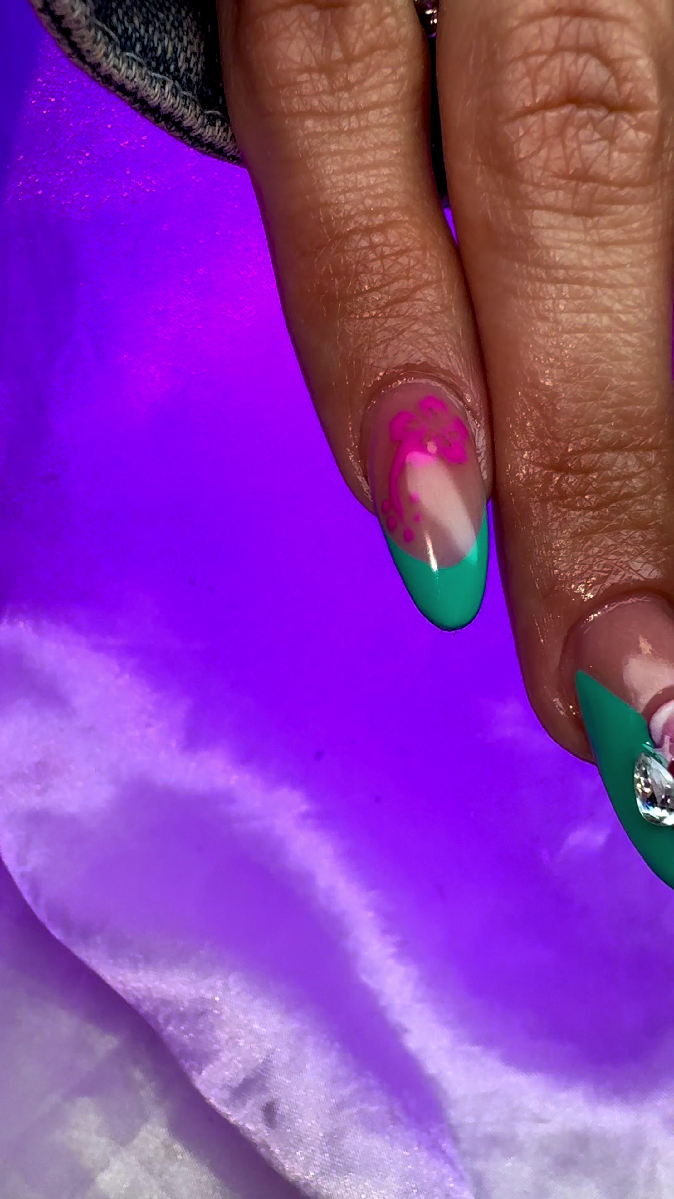 @sol.allure.nails