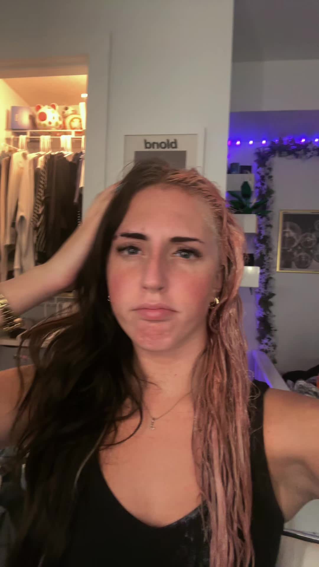 @Joss 🤫