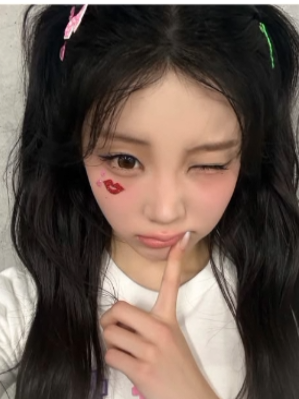 @:♯ ⋮ 𝄞 Andrea woni ༉ .ᐟ ★🍥