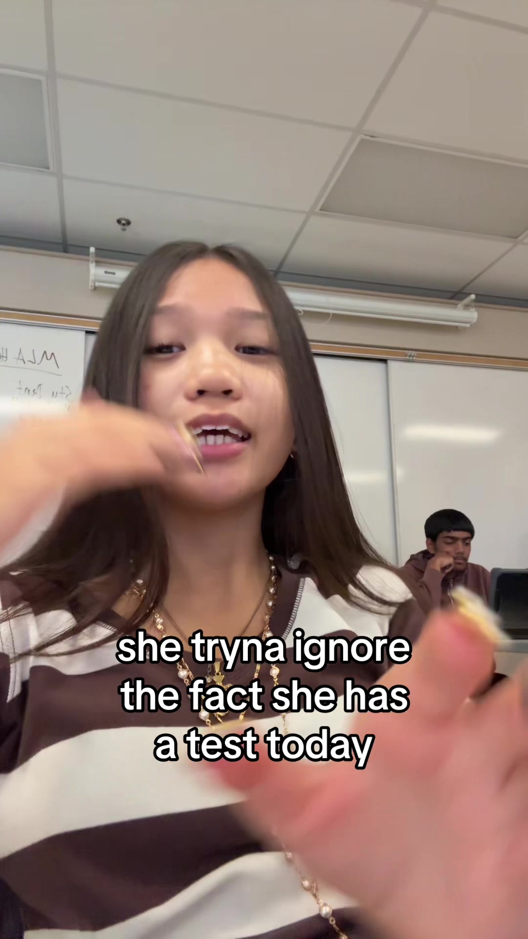 @trisha.