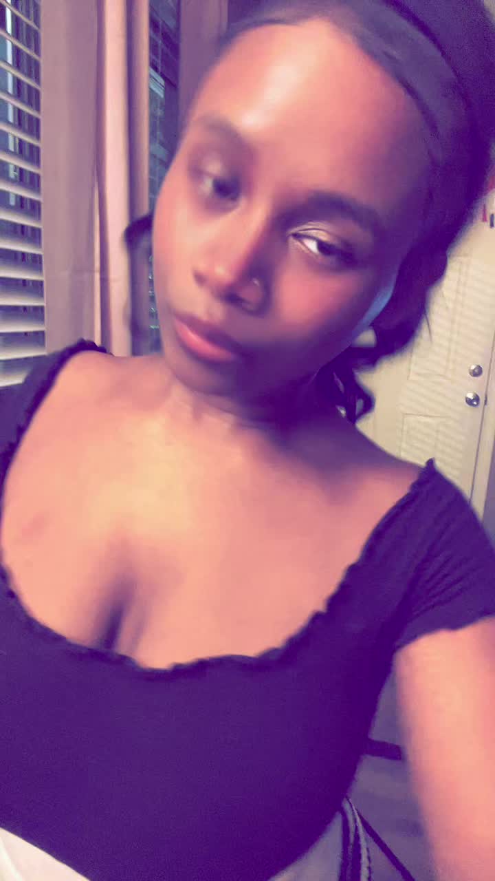 @𑣲 ℛ𝒶𝓎𝓁𝒶 &hellip;