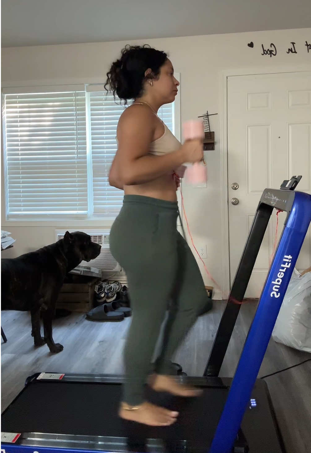 @Kikii