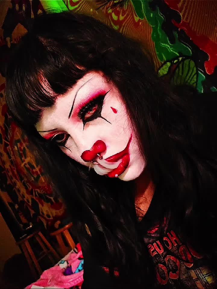 @ClownGutz🤡