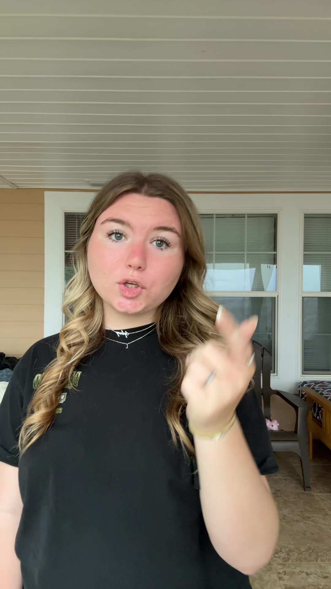 @defnotsydneyrae