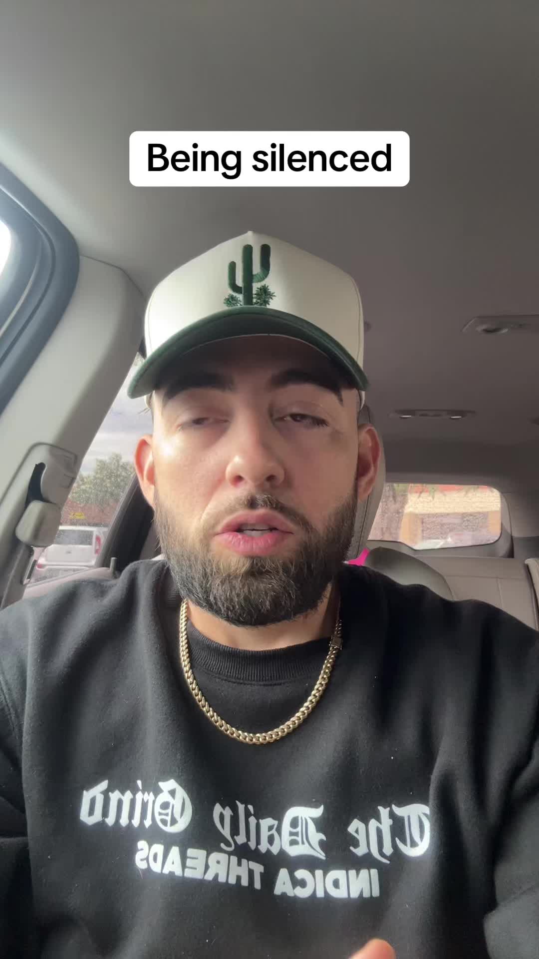@Lalodoe12