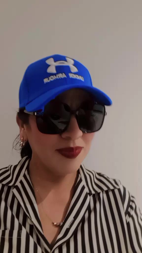 @Adela Esquivel