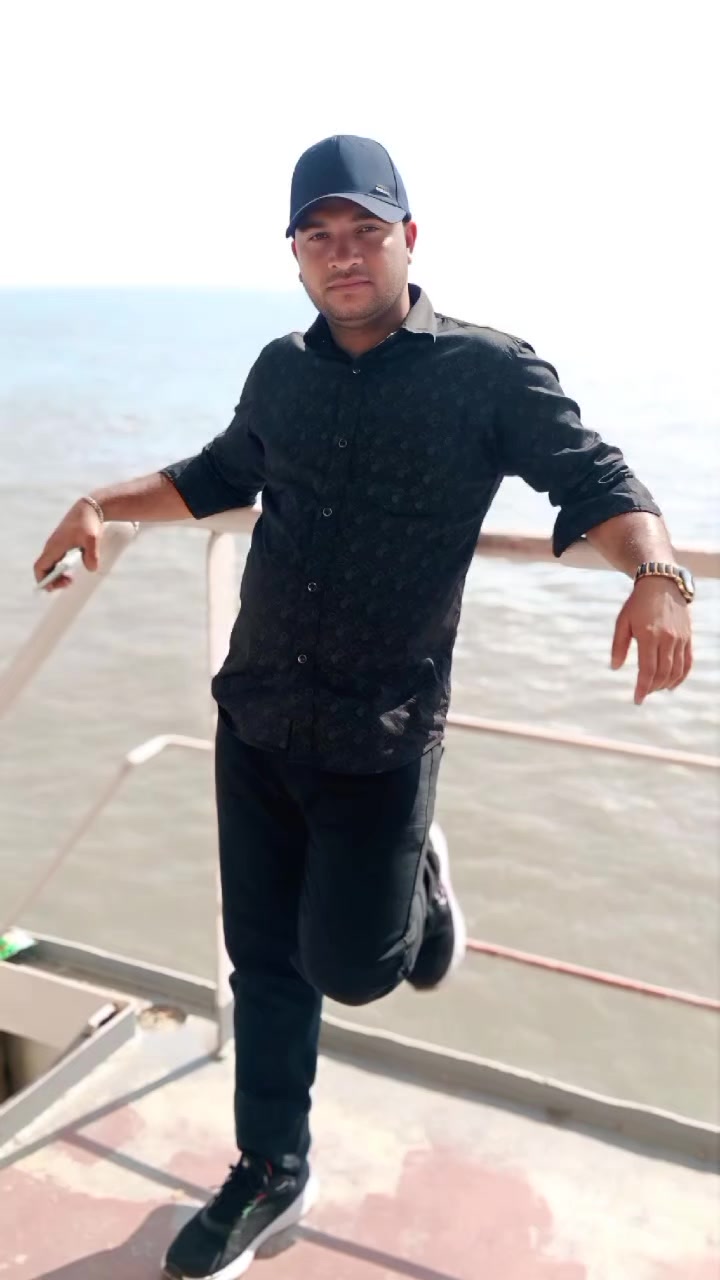 @✈️🍁প্রবাসীর★মহারানী🍁✈️