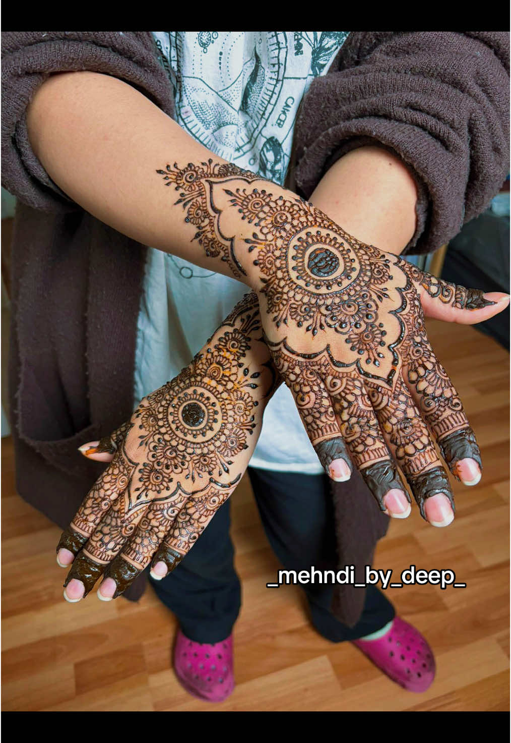 @_mehndi_by_deep_