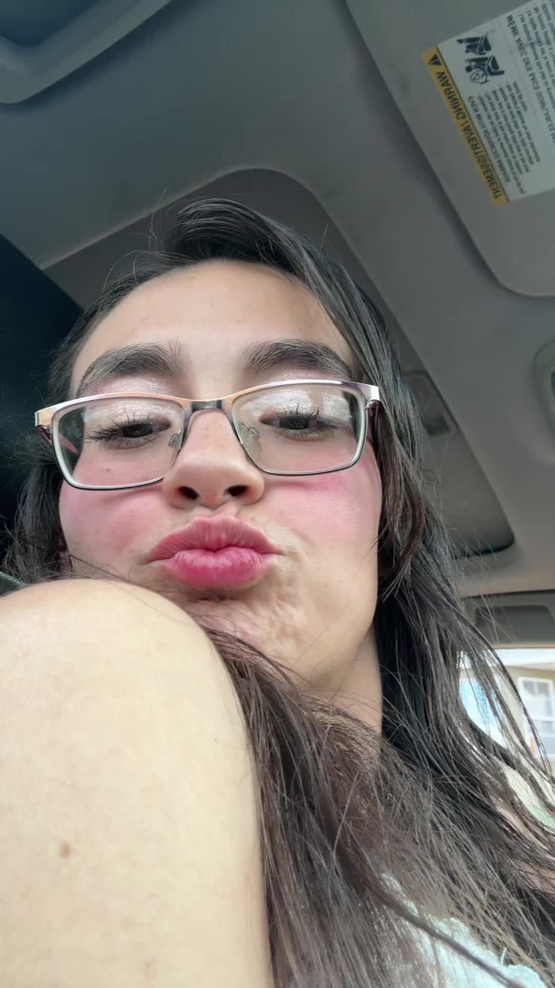 @Jaylene flores 🌹 ✨