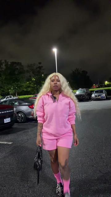 @Joysee.G
