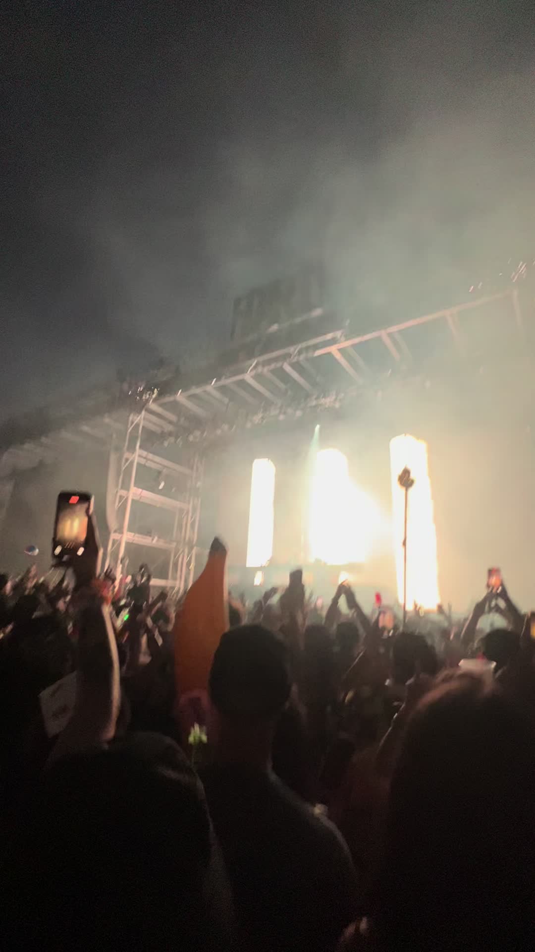 @UZIEL aka Uzi🖤