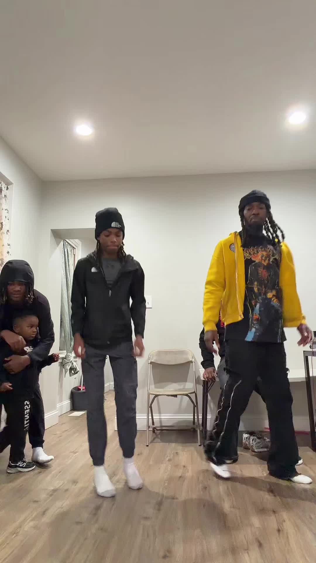 @Blxckhouse☄️
