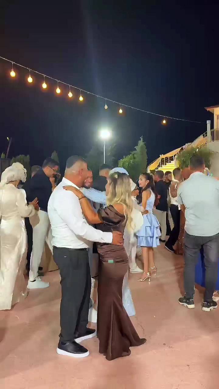@Burcuözeryavuz