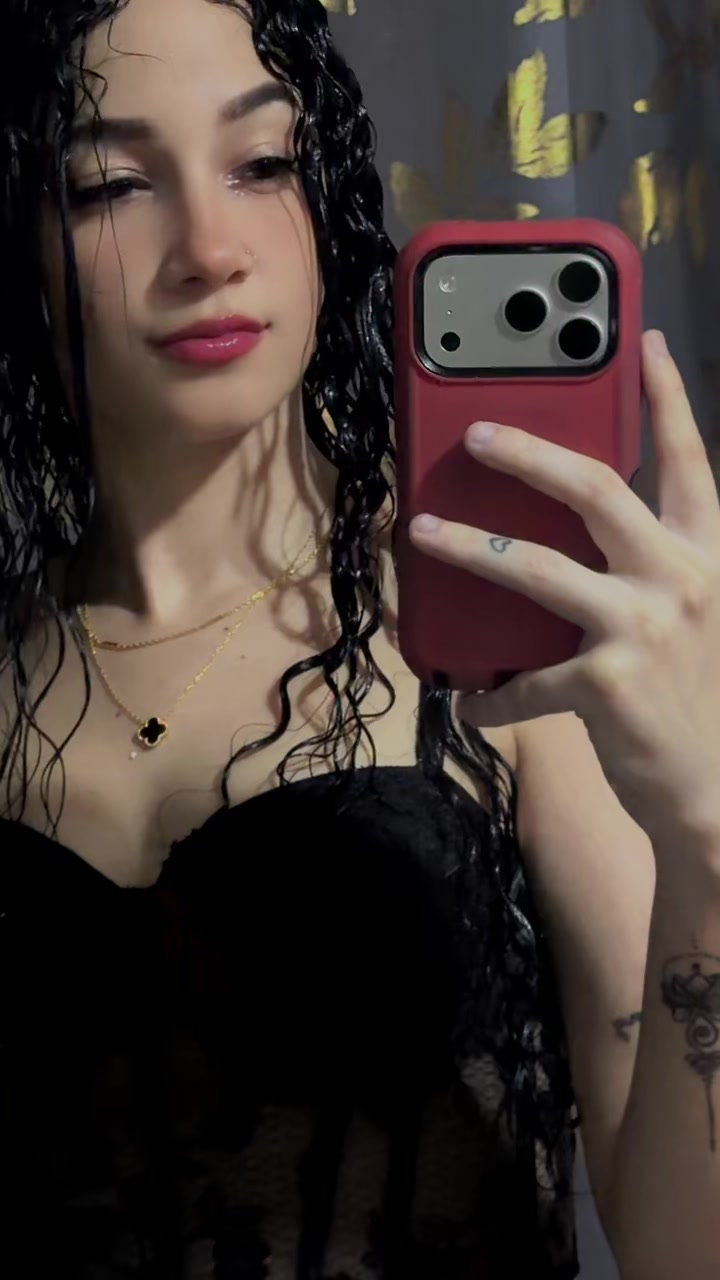 @Kelhen✨🖇️💋.  🇨🇺🇬🇾