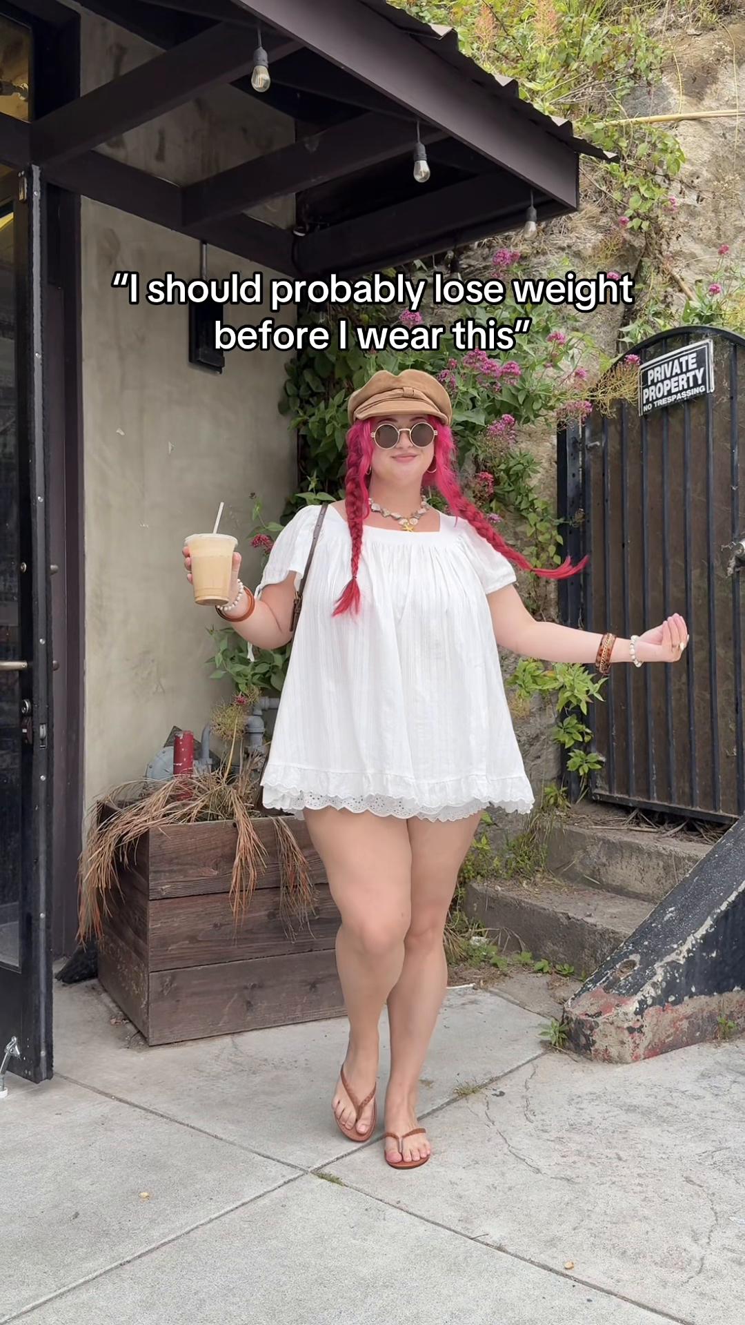 @AlliCaitlin