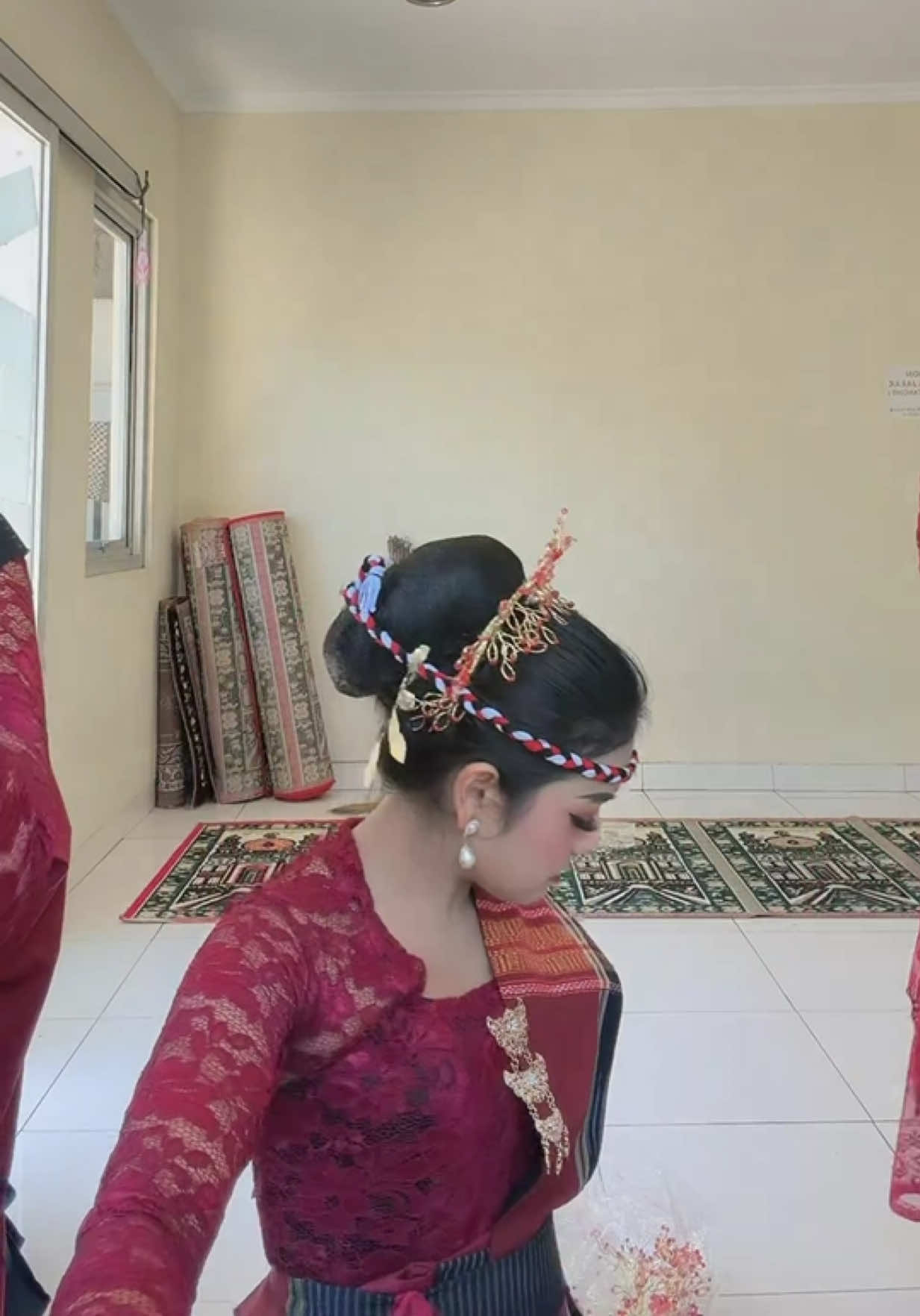@Putry H. Nadeak