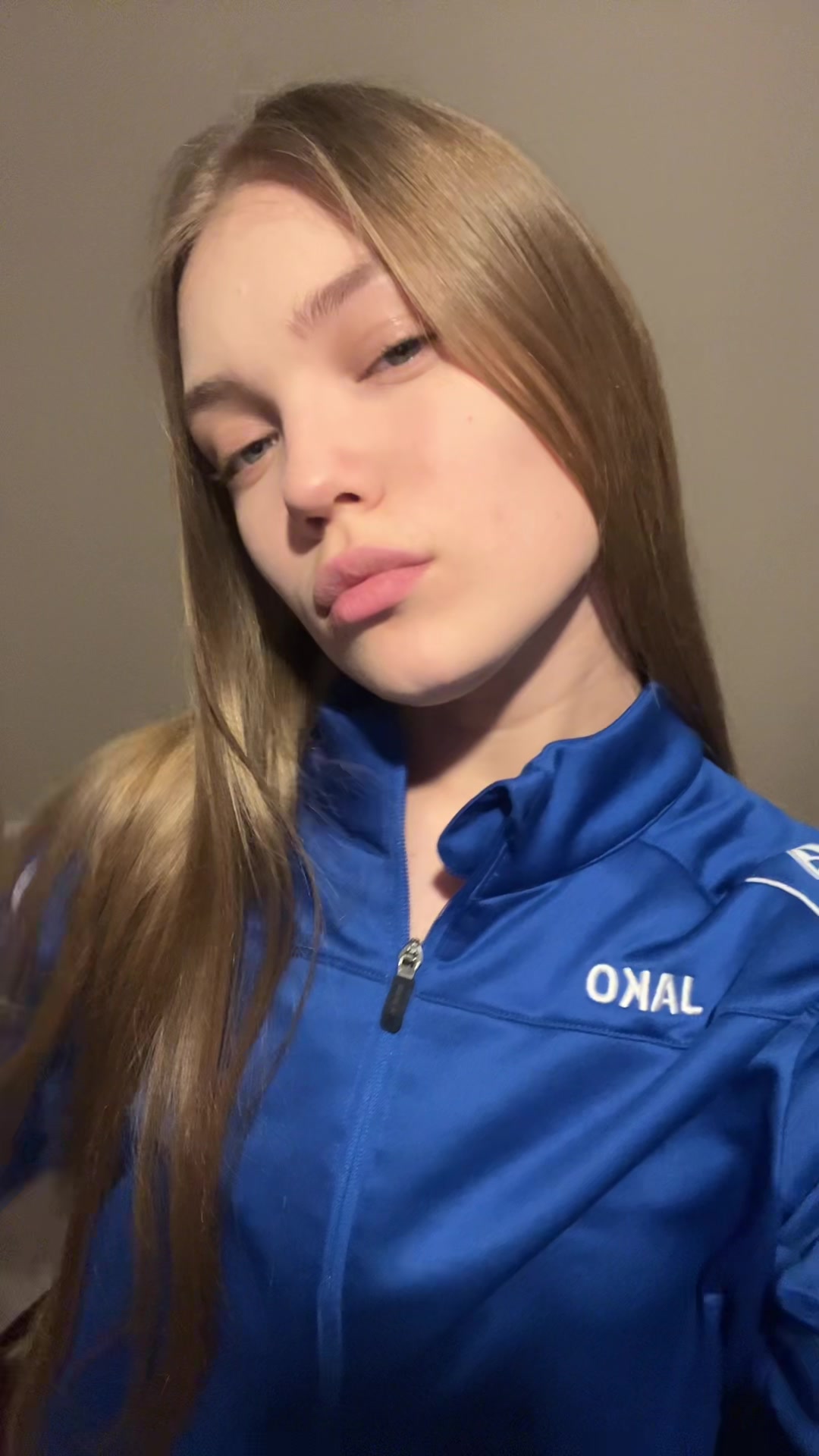 @lolshy777