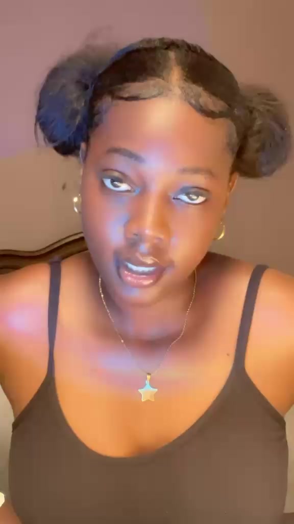 @<<Poupée noire 🥺🌹🤎