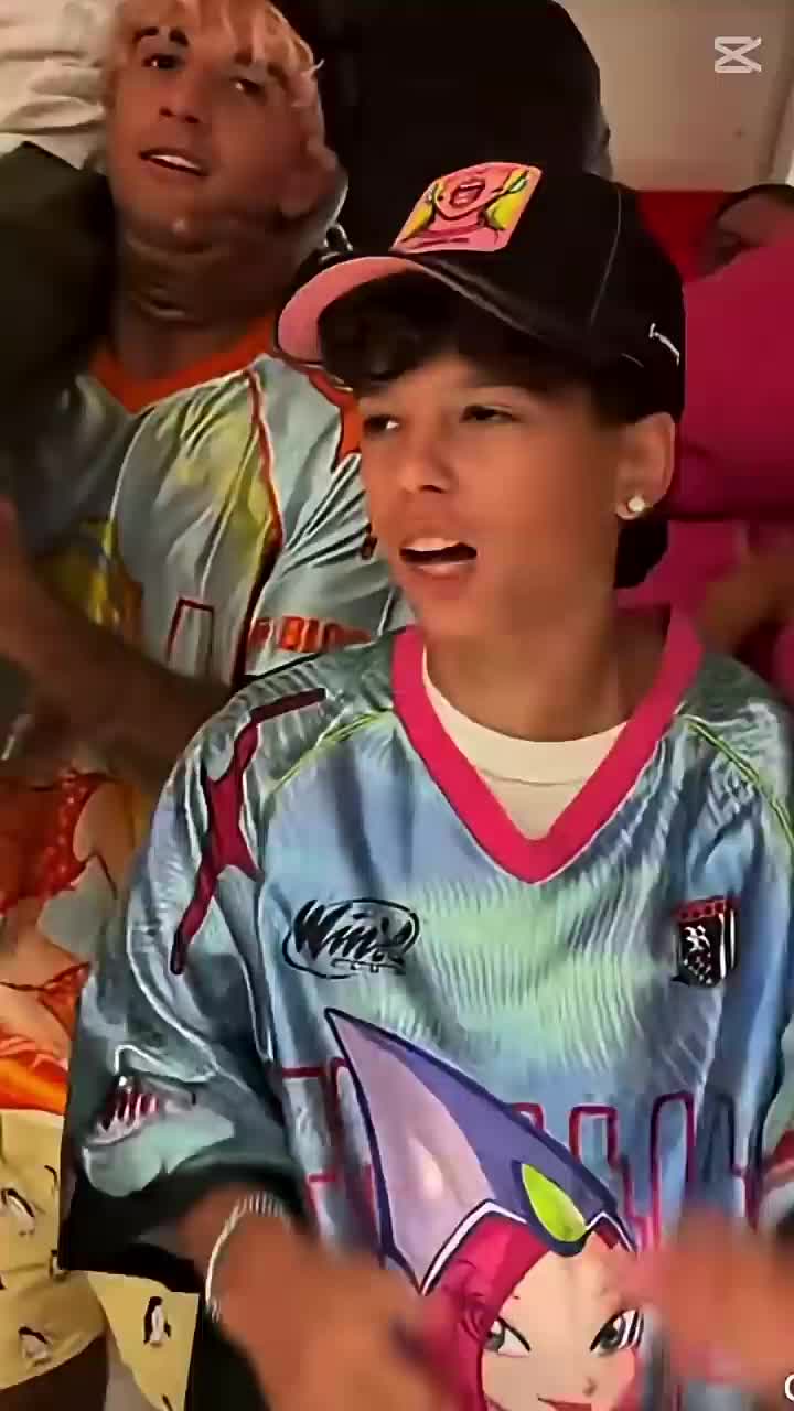@𝓝oe (version'𝓒larissa)