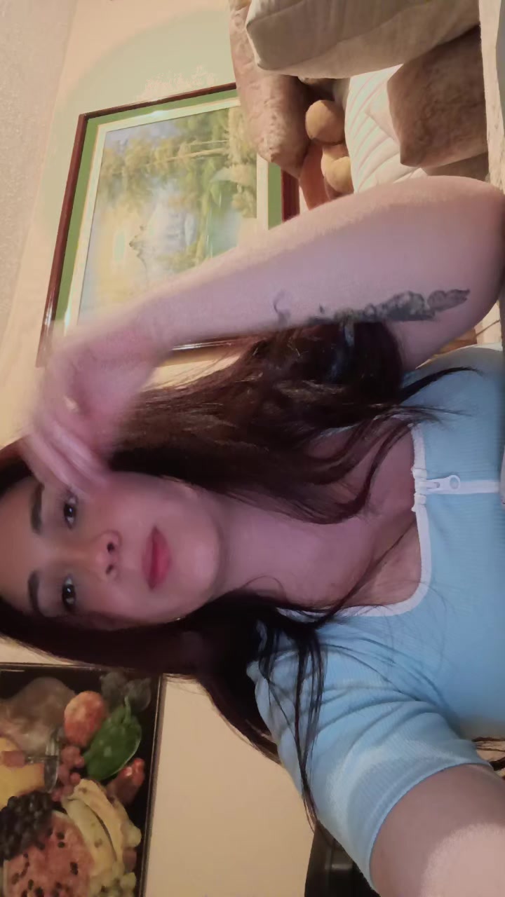@🤩👩&zwj;👦Angie Rueda🥰👼🏻👣