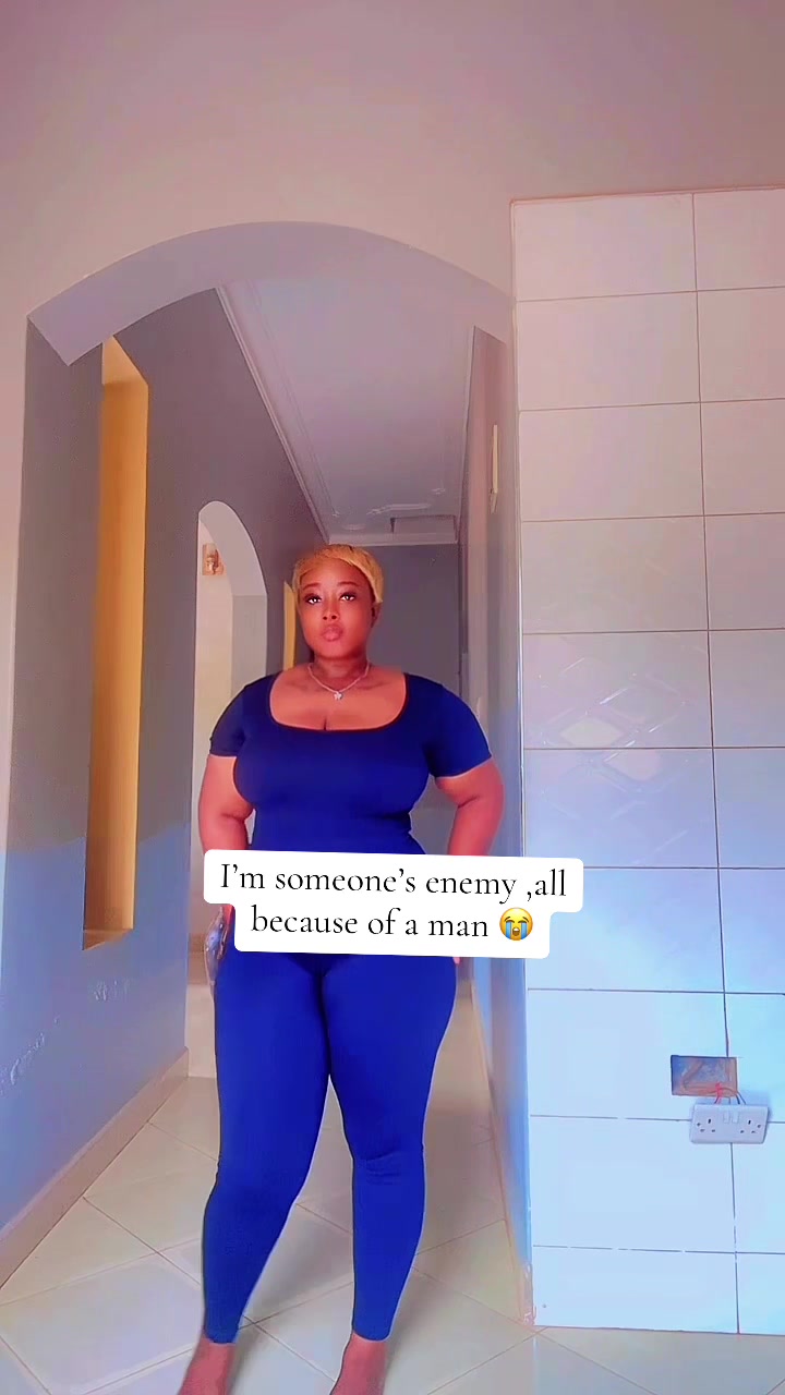 @Gretel Winnie 🦋🔐💔🇺🇬