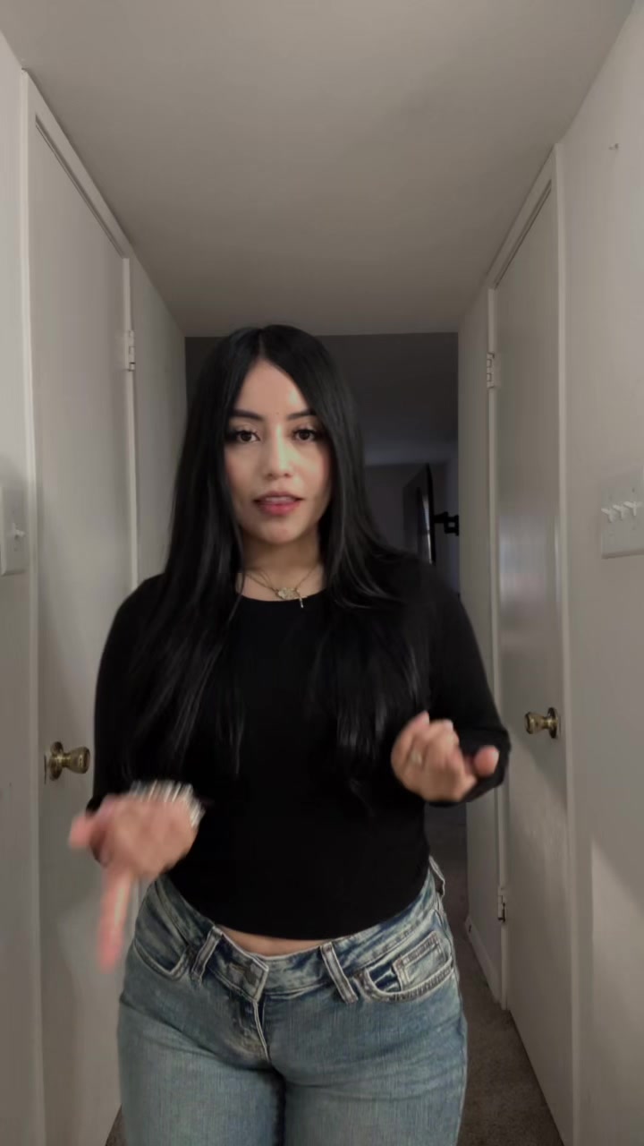 @Emii🍇