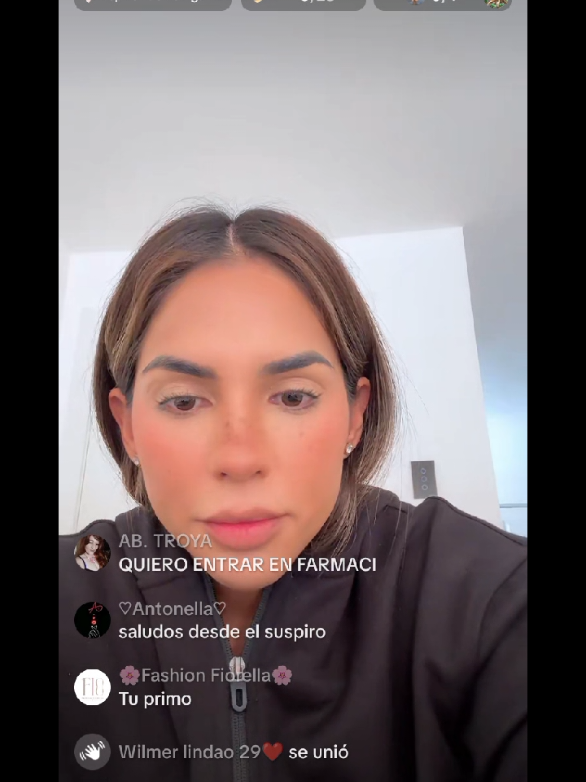 @AniEli