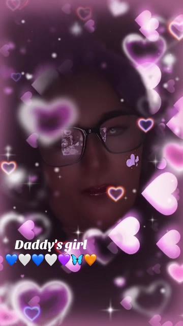 @💙🤍Daddy's girl 💜🦋