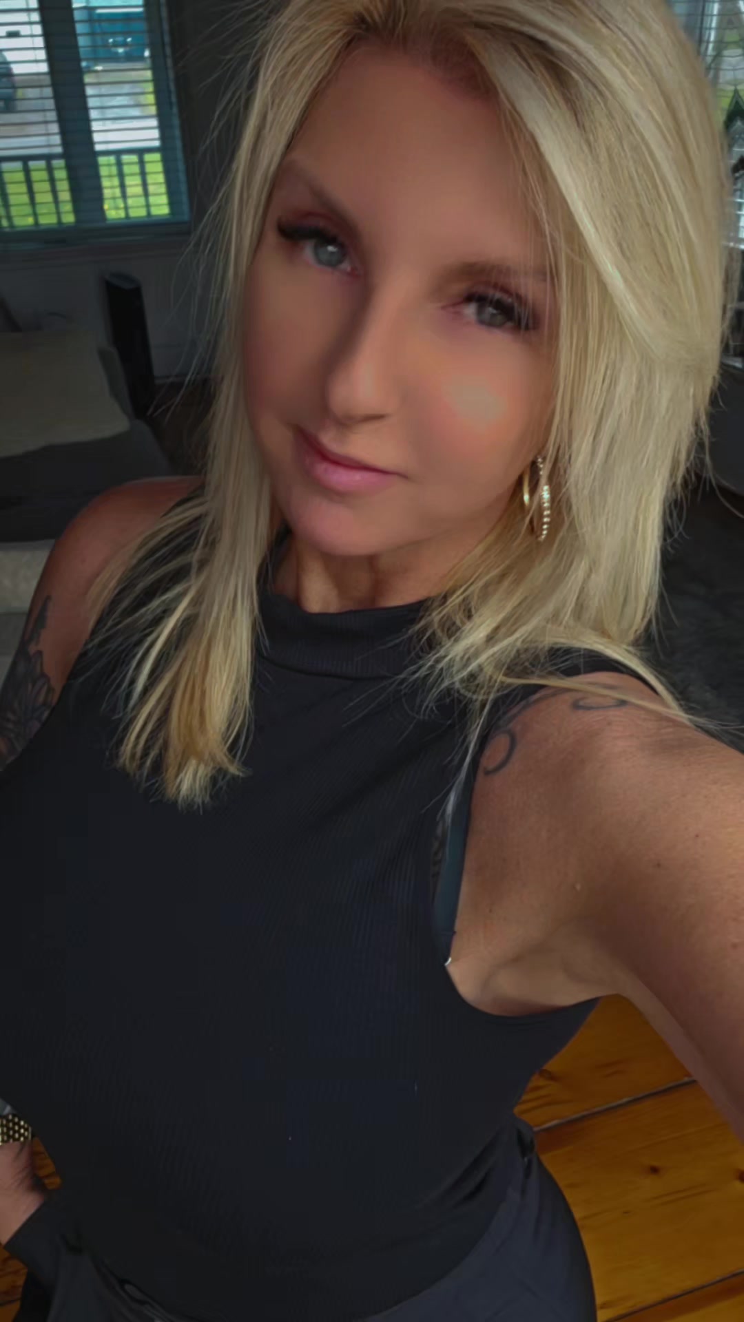 @blondiejos