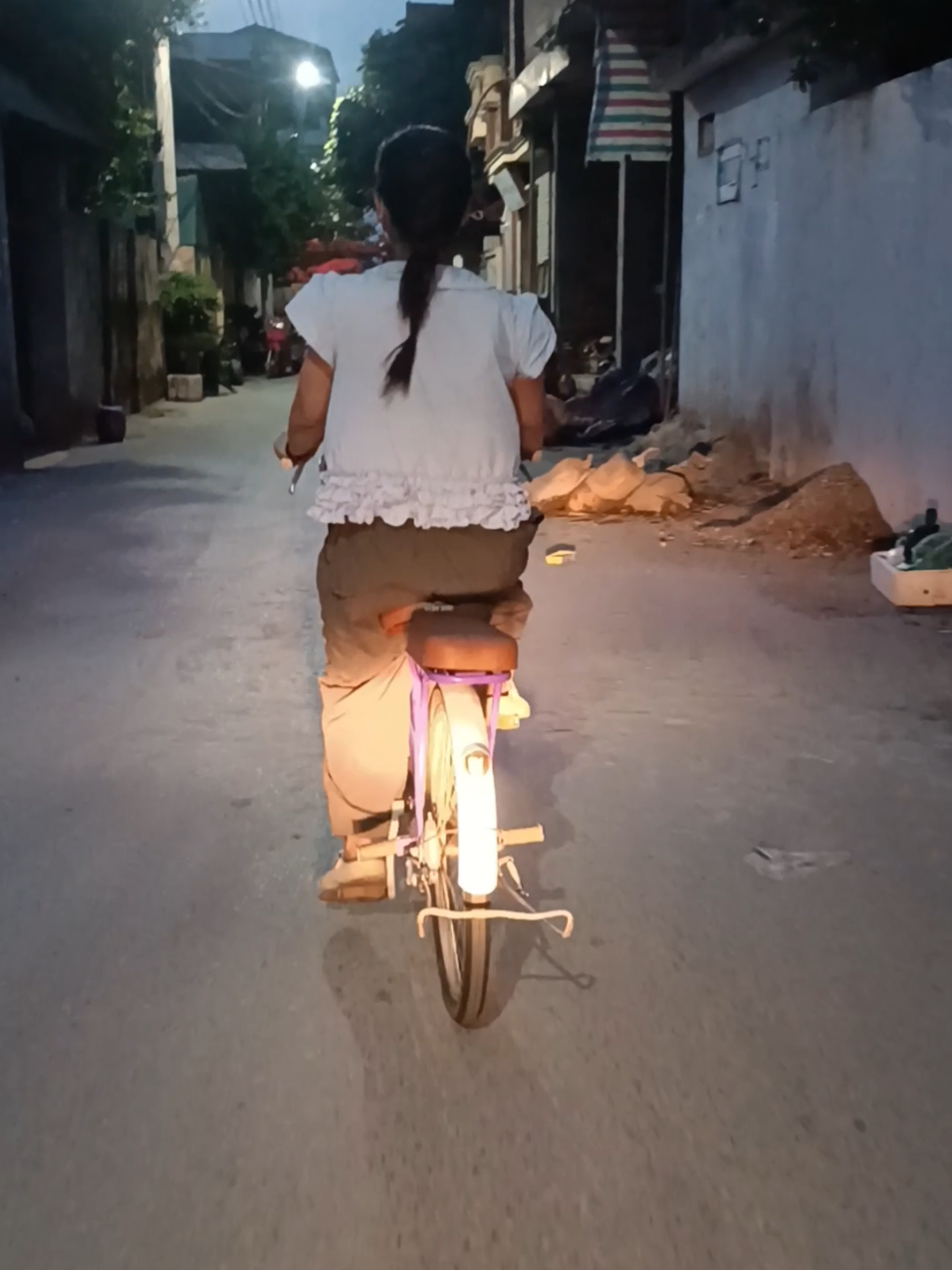 @Tổng Sỉ Hu&acirc;n Hường Thổ Tang