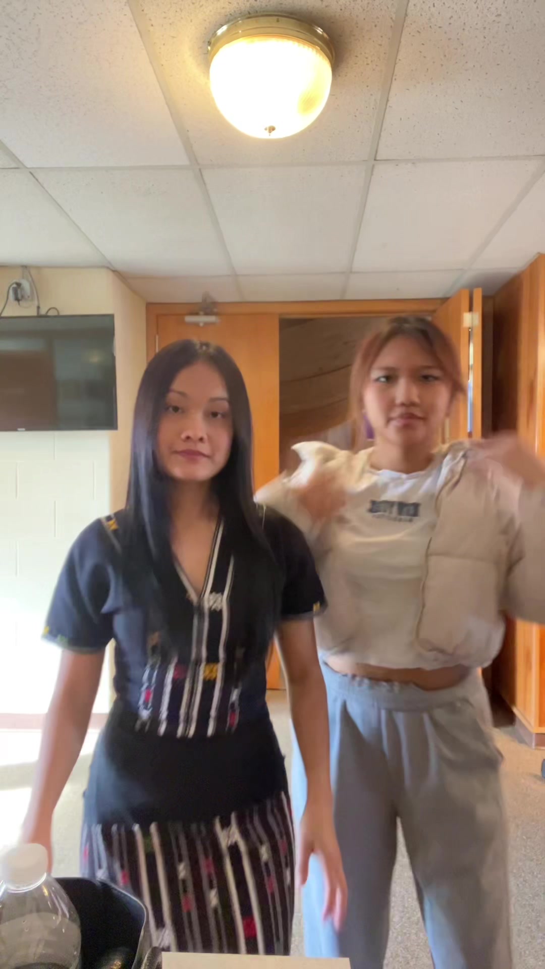 @v_suii