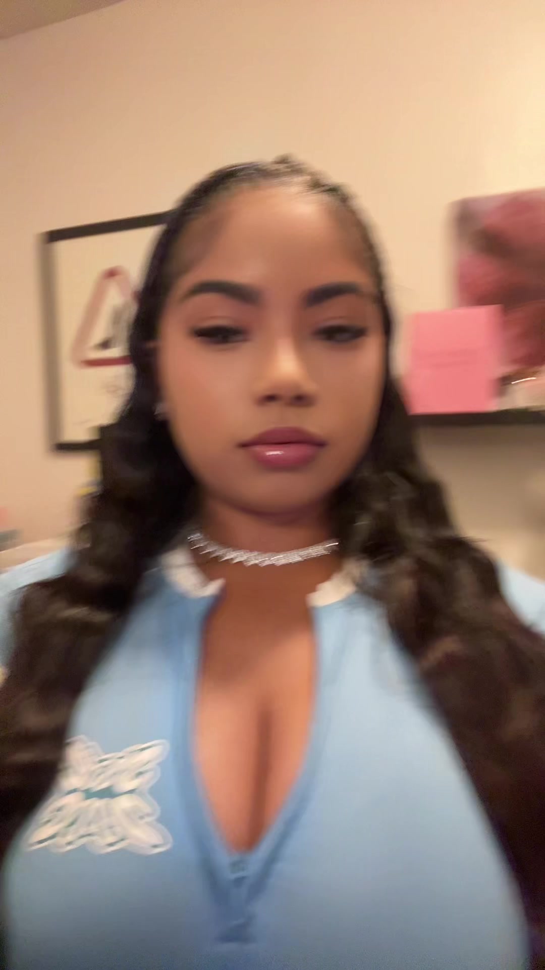 @Theprettydenisse