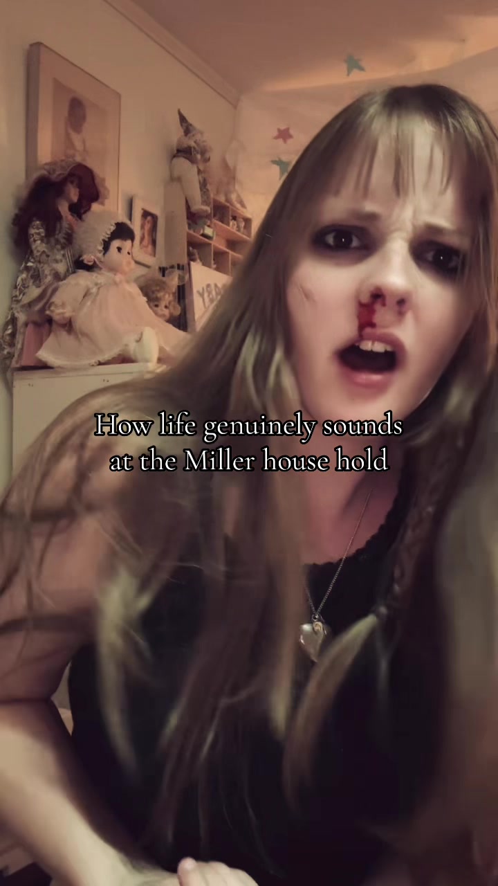 @⋆༺𓆩Lucy𓆪༻⋆