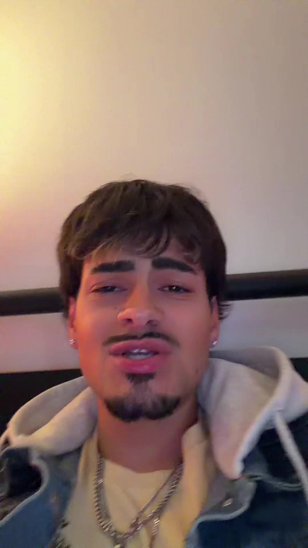 @Z