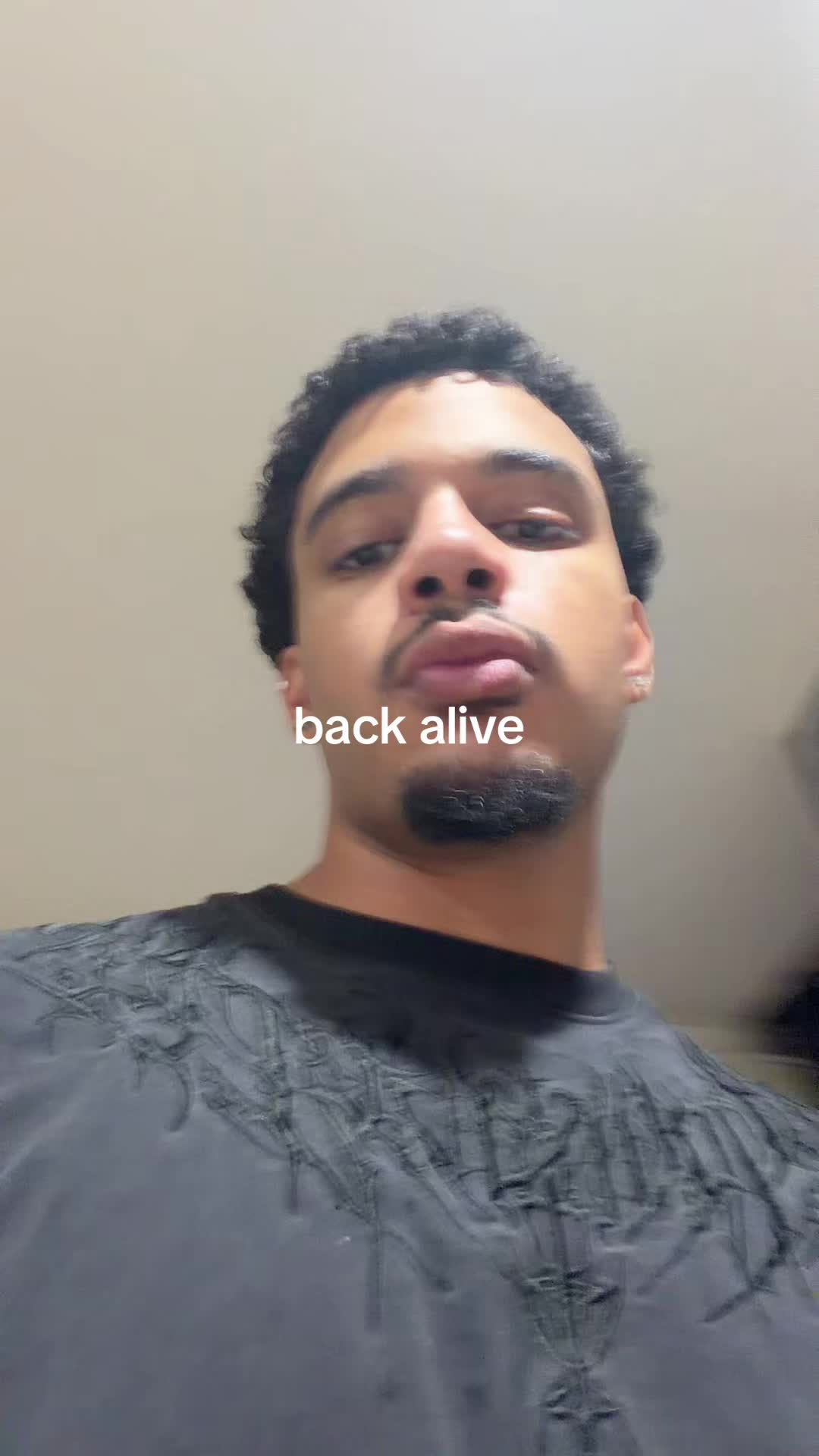 @r2sheistyy