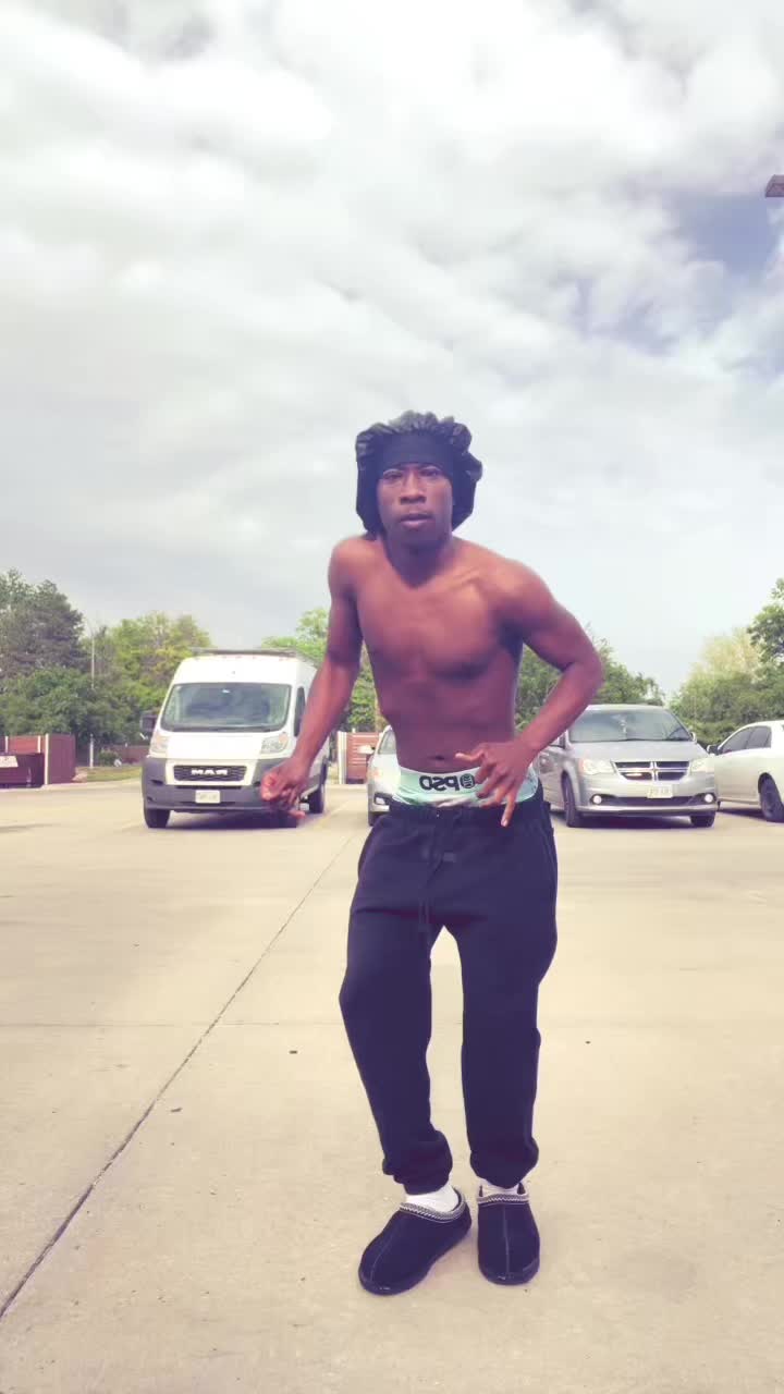 @J3🛸