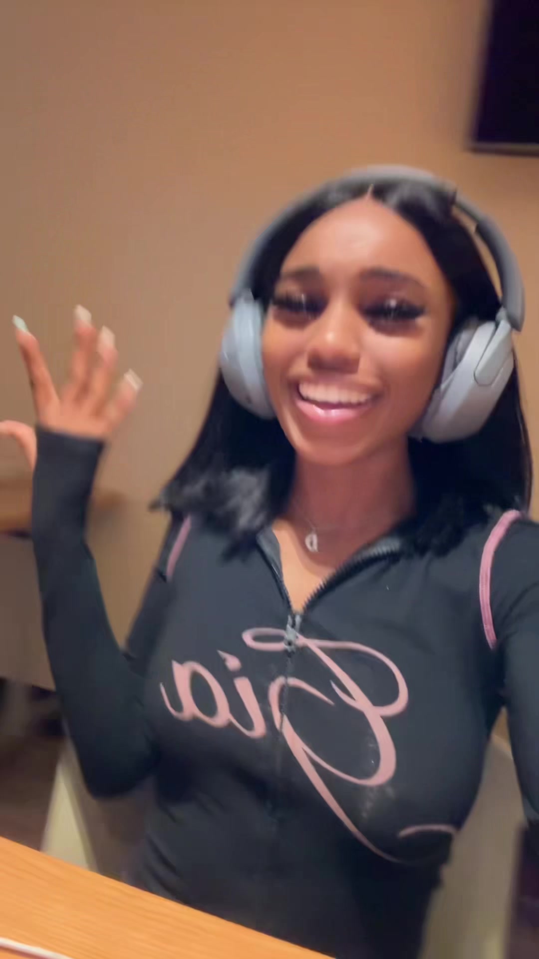 @Dontamia