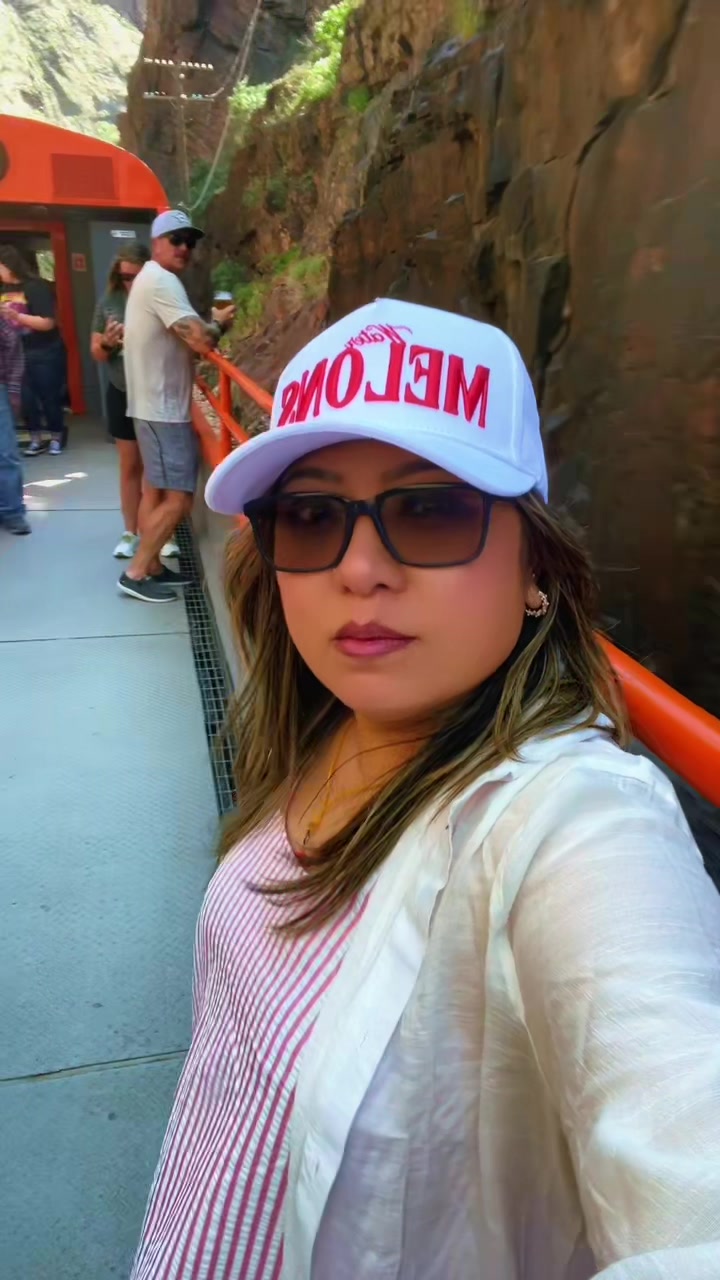 @Itsmemaya