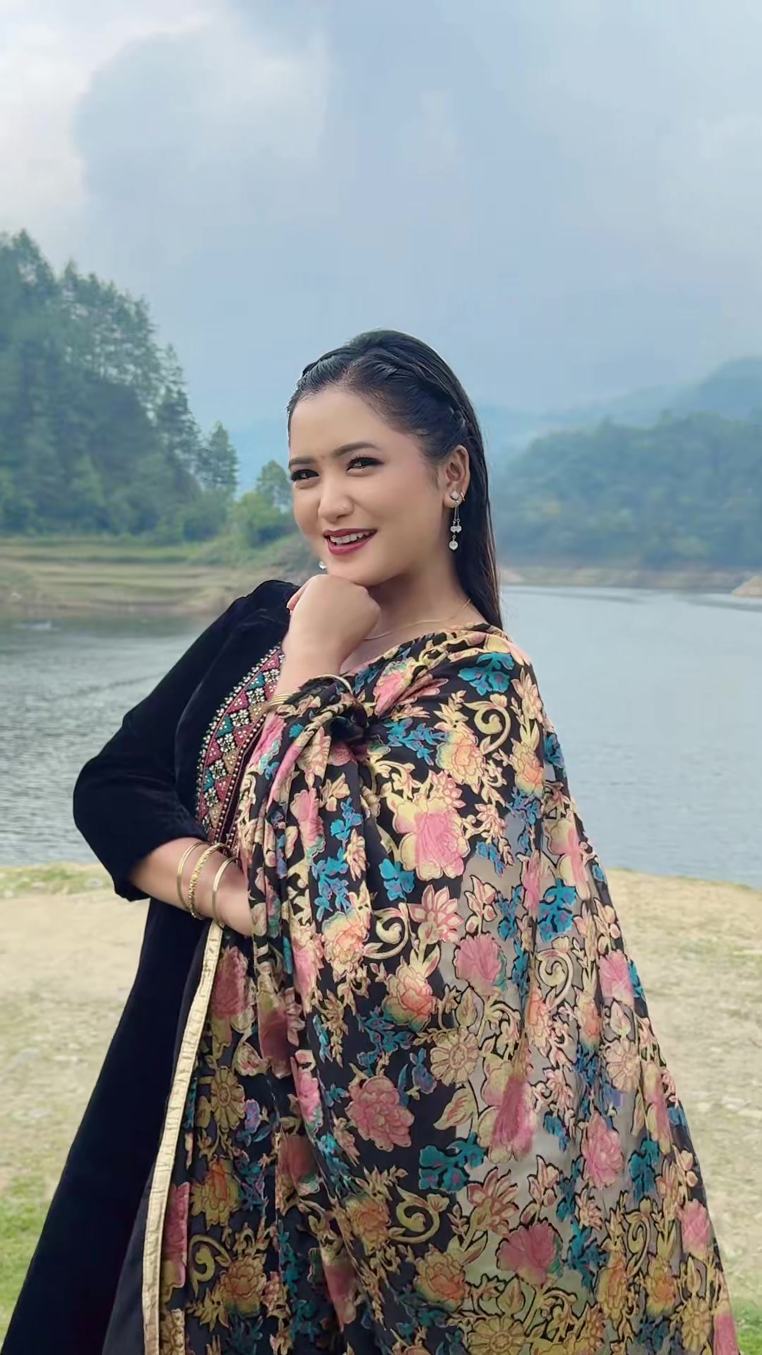 @Juna gurung ✨