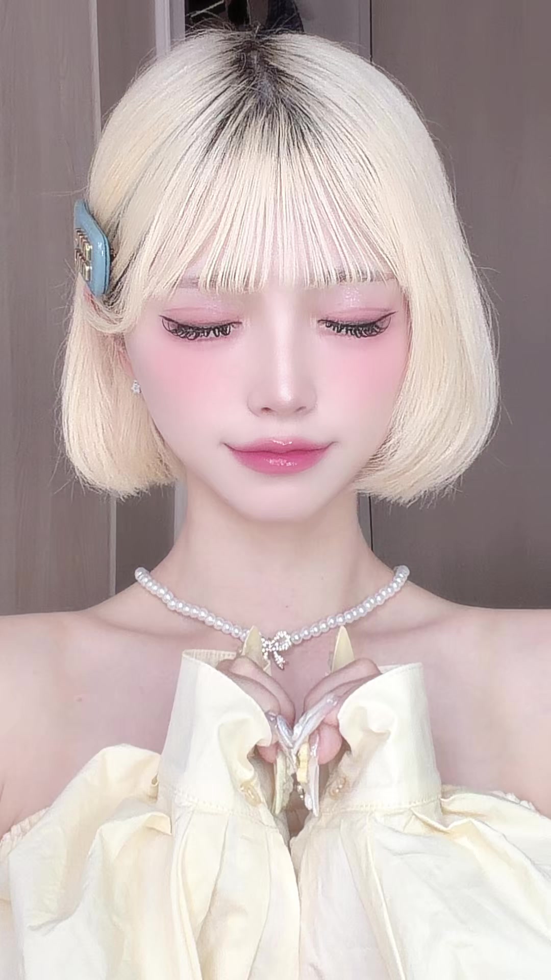 @るい