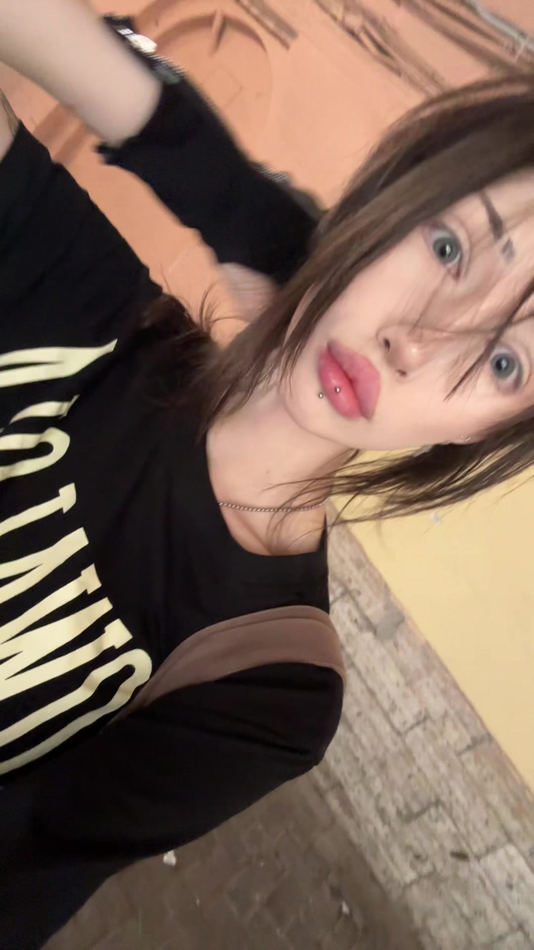 @h8telovr