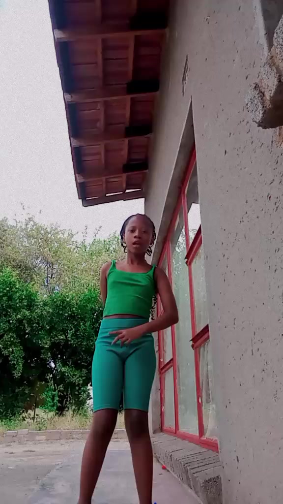 @Tshaliey