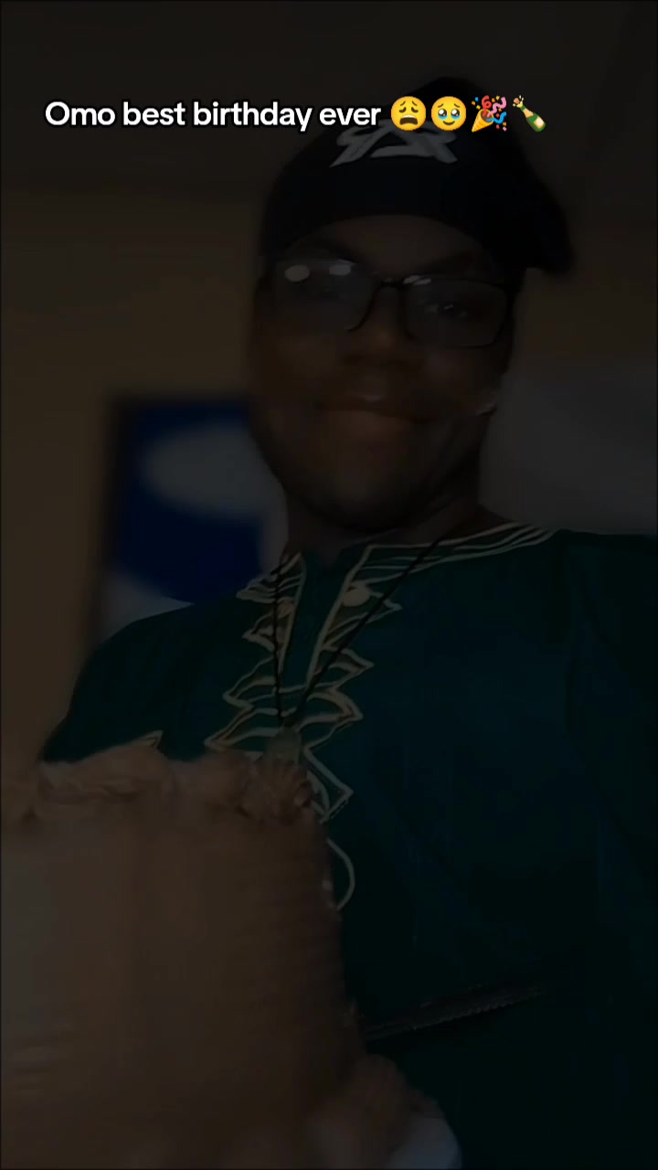 @I&Ntilde;TR&Oacute; V&Eacute;RT ✍️🥺🤓