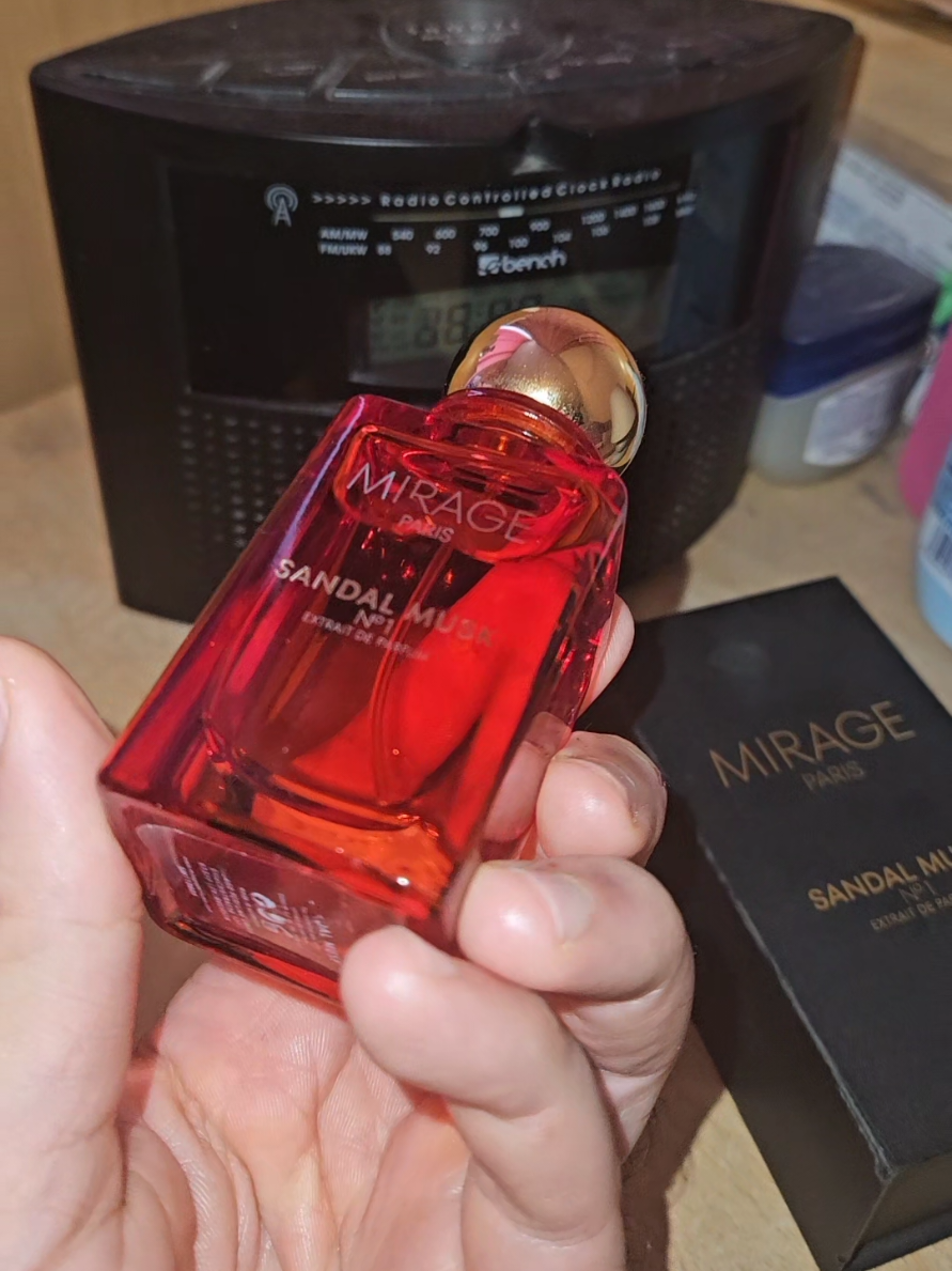 @PERFUMEDUNJA & MORE