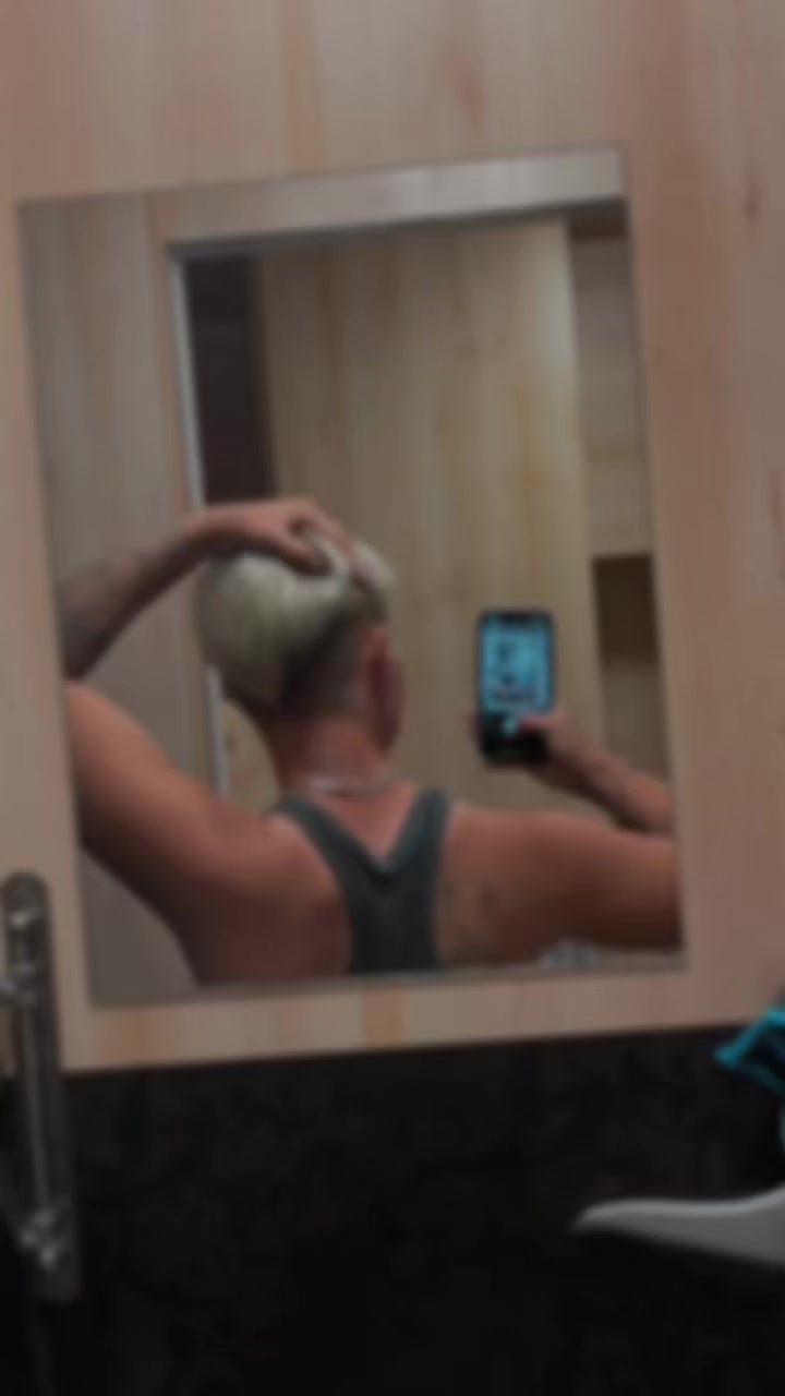 @x__sissi__x