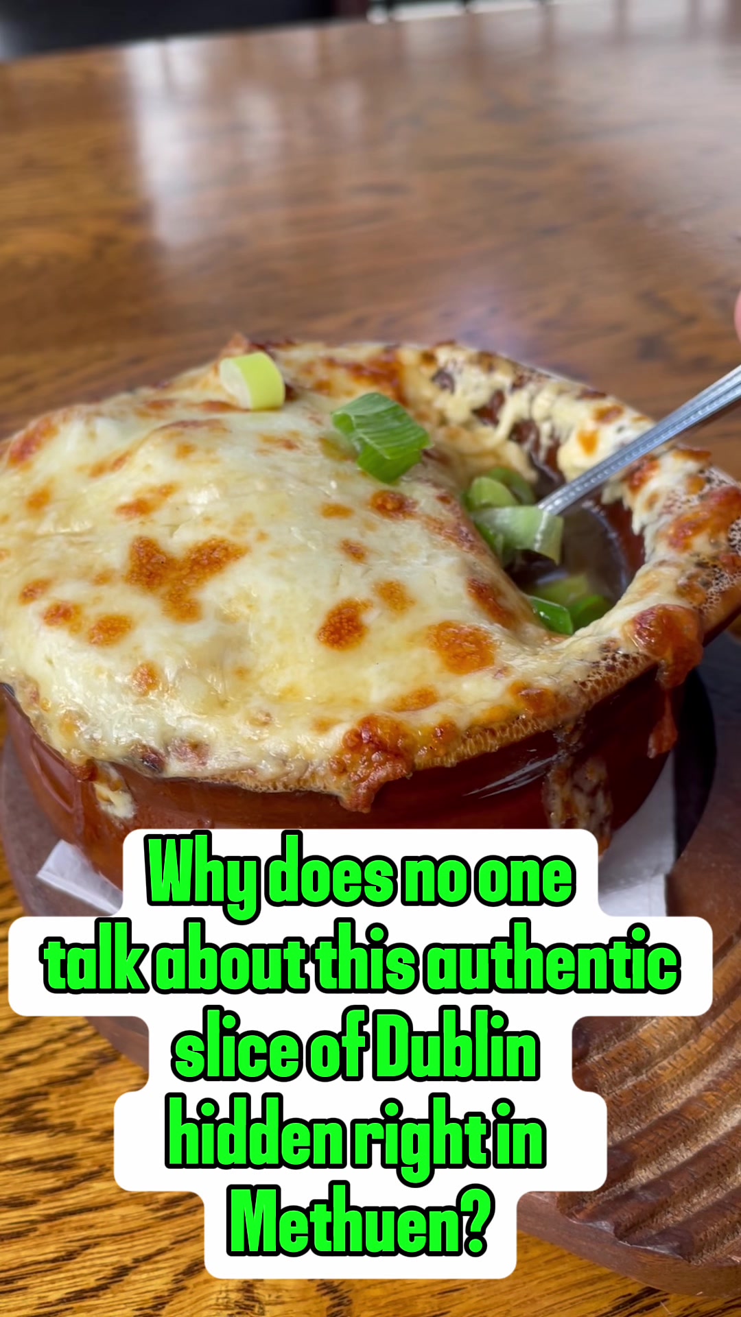 @the_roamingfoodie