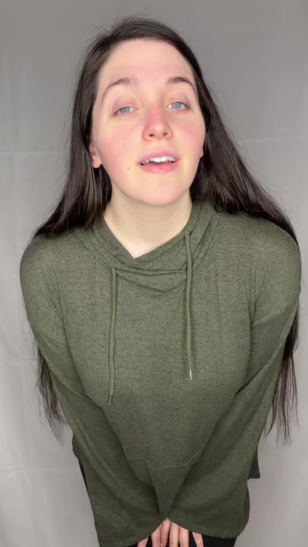 @😇