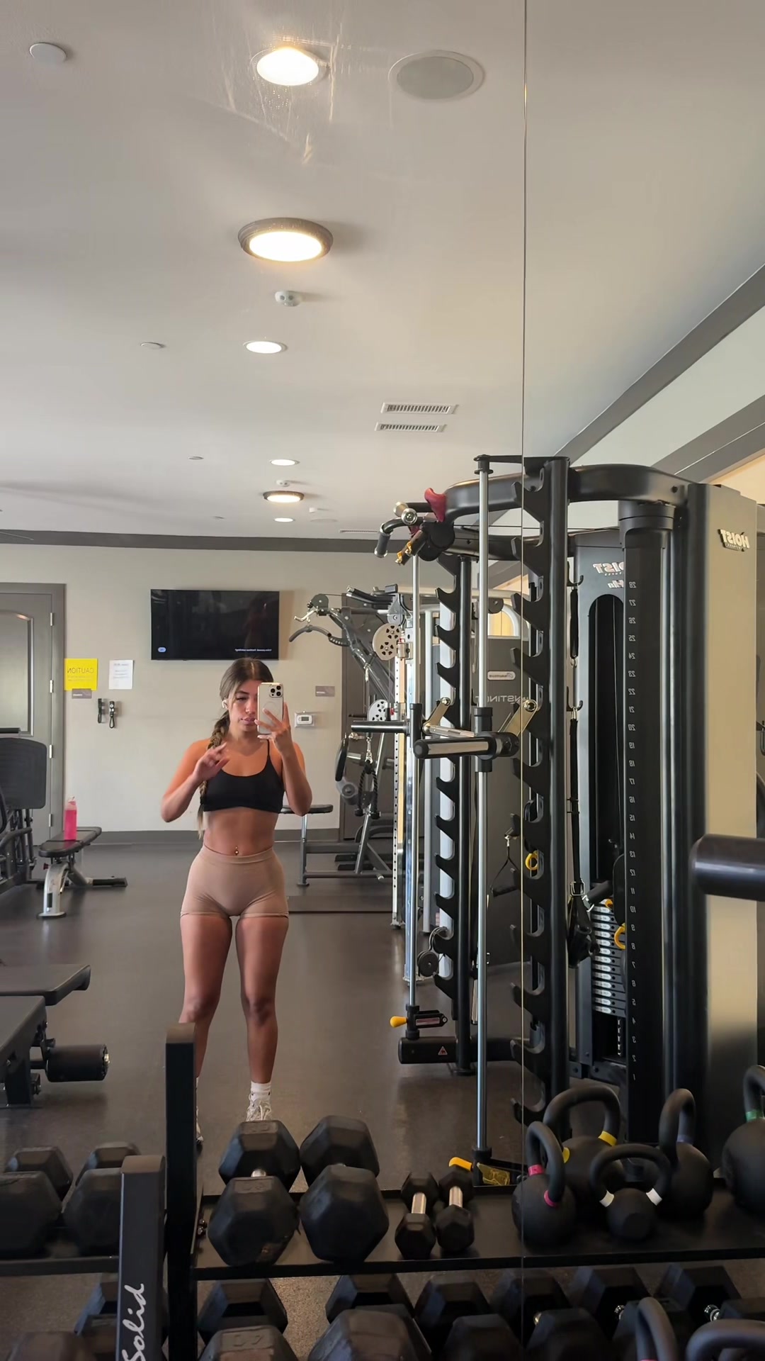 @ana_anguiano